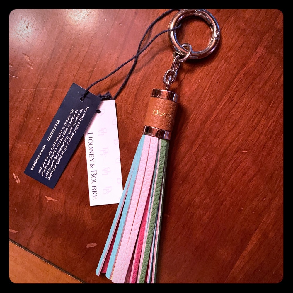 ✨SOLD✨ Dooney and Bourke Samba Leather Tassel